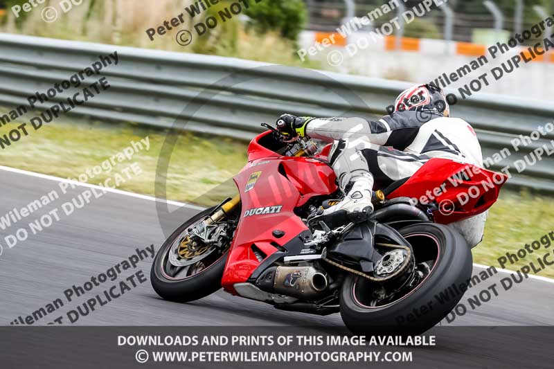 estoril;event digital images;motorbikes;no limits;peter wileman photography;portugal;trackday;trackday digital images